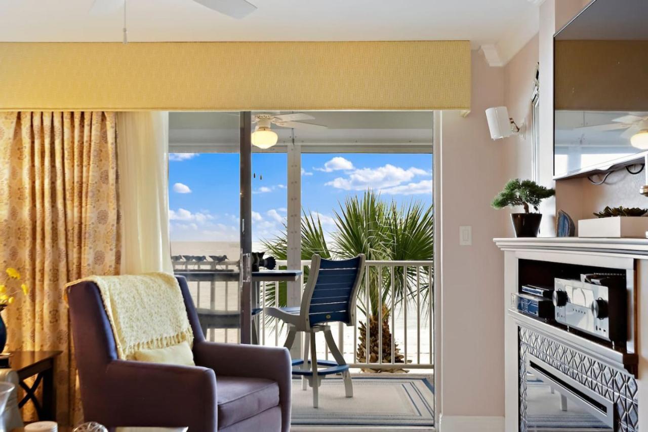 Sand Castle 507 2Bd 2Ba Beachfront Oasis Clearwater Beach Exterior photo